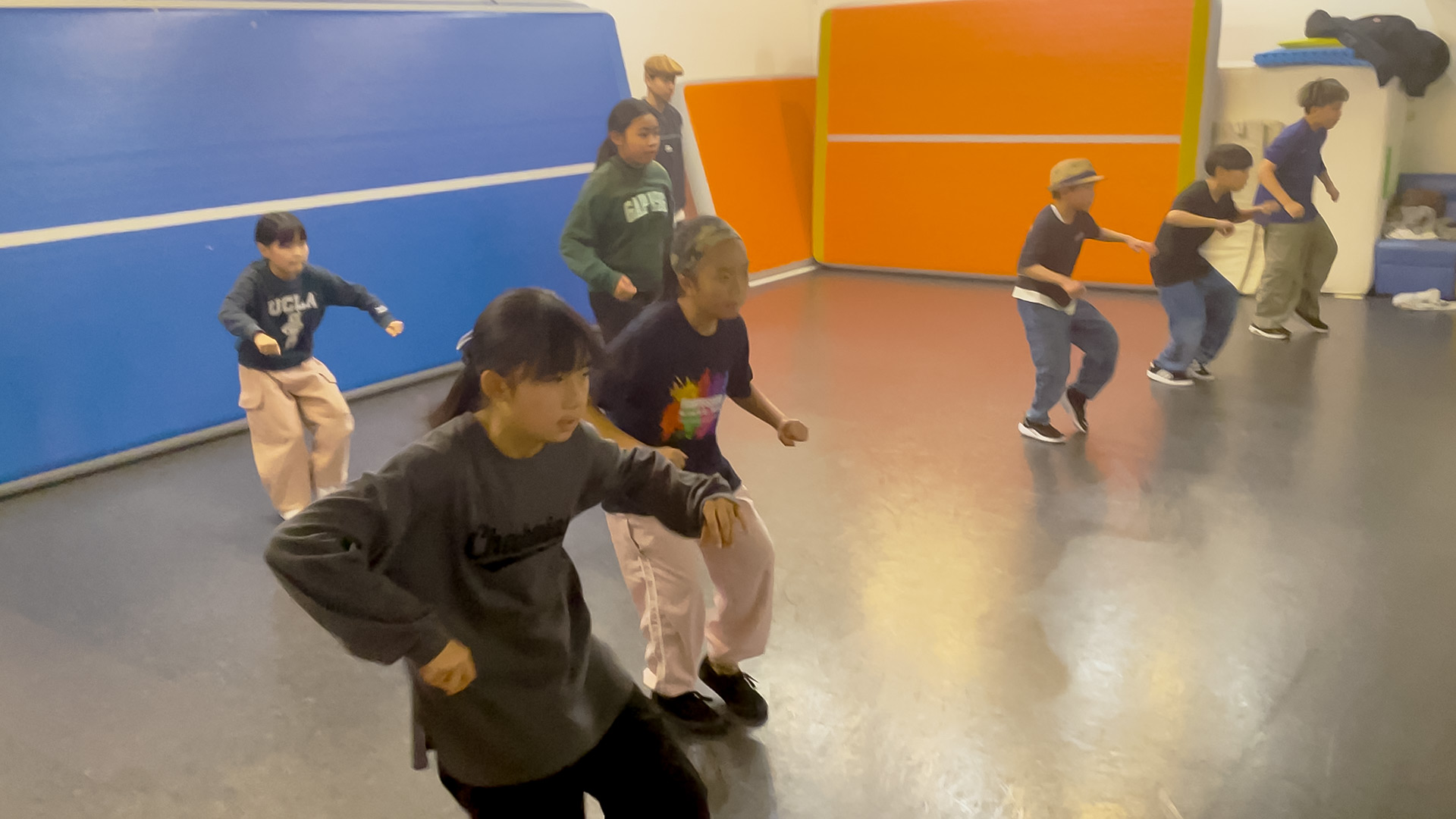 須磨ダンススタジオ 神戸市 須磨区 白川台 ストリートダンス 体操