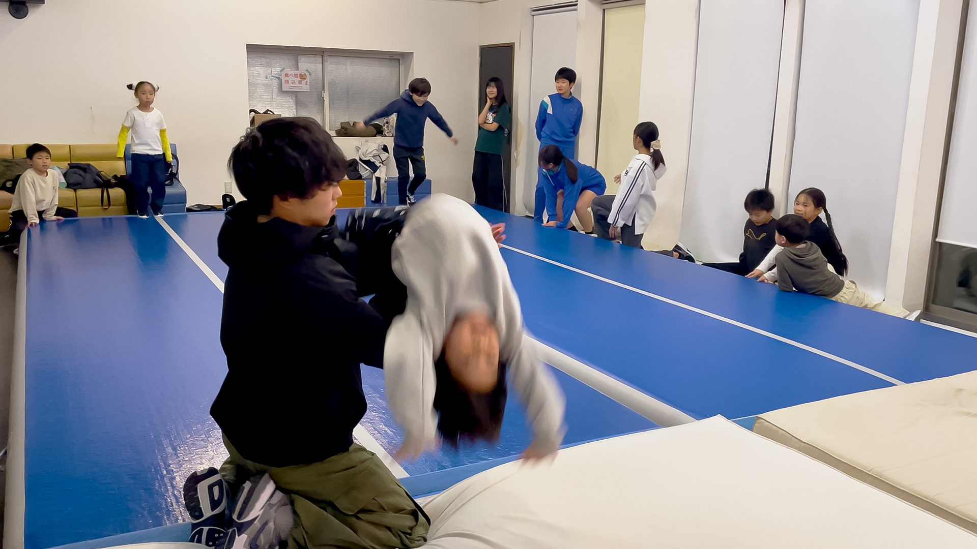 須磨ダンススタジオ 神戸市 須磨区 白川台 ストリートダンス 体操